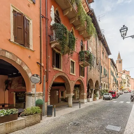 Vecchia Rooms&apartments